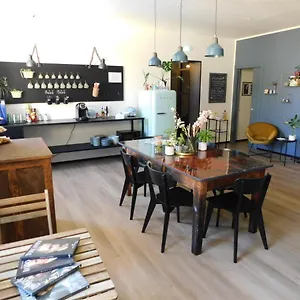 Piumaviola Beds & Ξενοδοχείο με διαμερίσματα Πάρμα