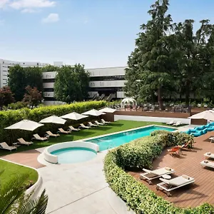 **** Отель Sheraton San Siro Италия