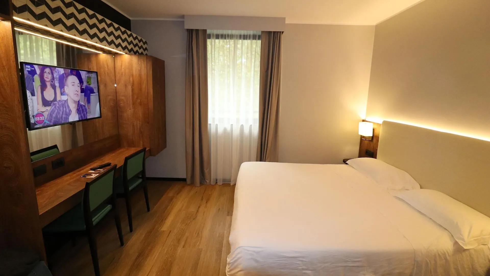 Hotel Domenichino Mediolan 3*,  Włochy